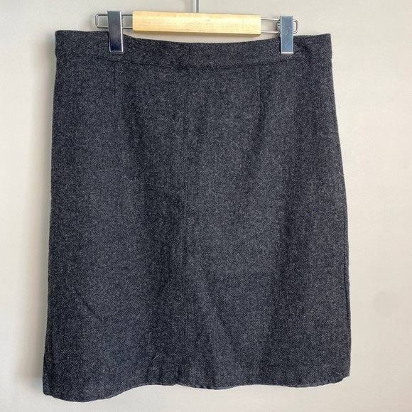 Old Navy Women's Wool Blend Low Waist Lined Skirt Size 8 Button Flap Front Midi - Picture 4 of 12